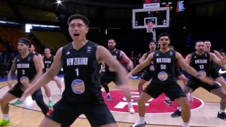 ¡Toda una tradición! Nueva Zelanda arranca su participación en el Preolímpico de la FIBA con su clásica Haka