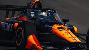 Pato O’Ward se queda con el segundo lugar en Iowa y es sublíder en el Campeonato de IndyCar