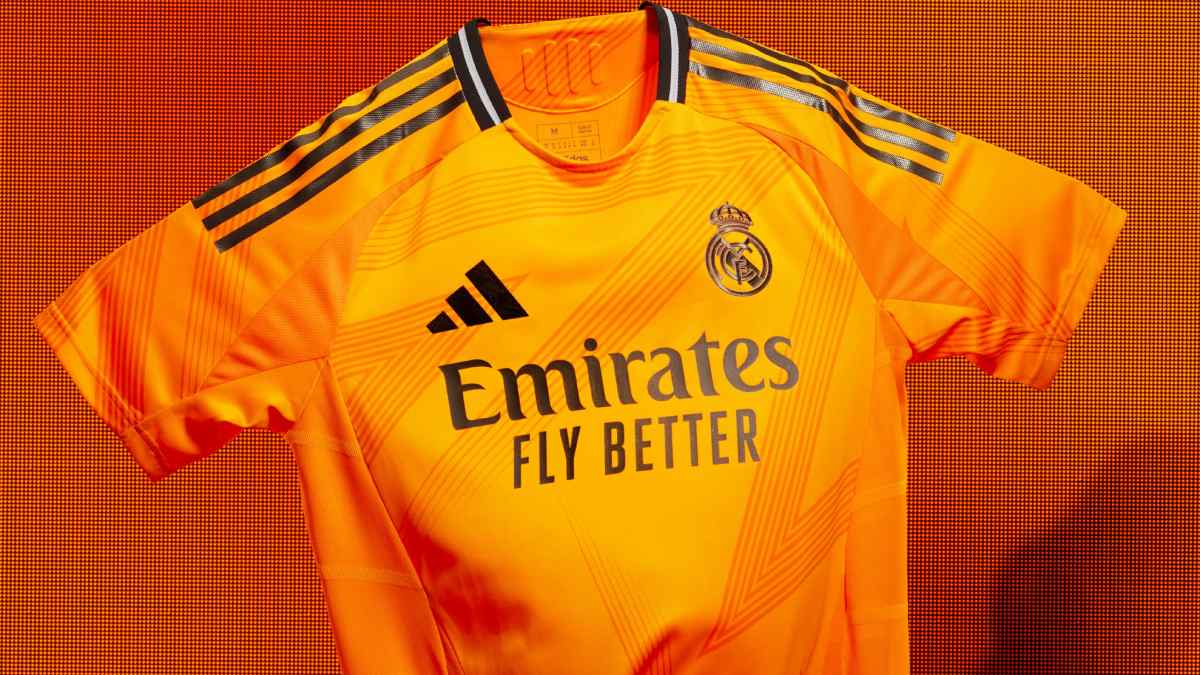El Real Madrid, de naranja presenta su uniforme de visitante para la