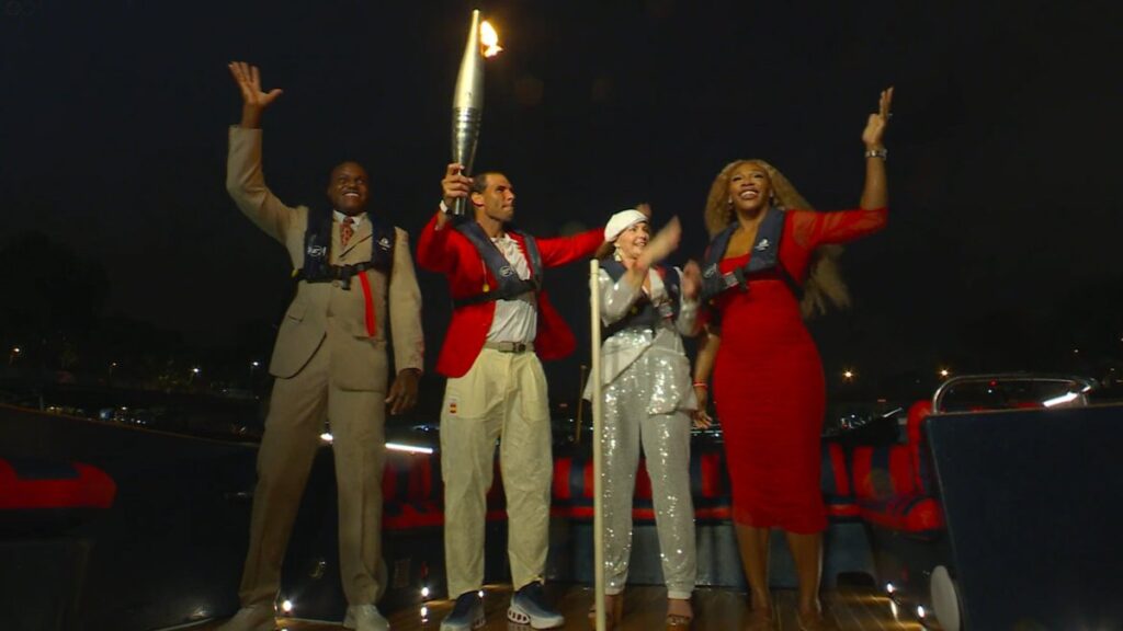 Carl Lewis, Nadia Comăneci, Serena Williams y Rafael Nadal comandan el relevo de la antorcha olímpica