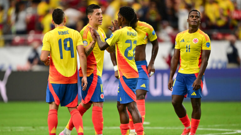 “El fútbol colombiano siempre tuvo riqueza, pero nunca despegó…”