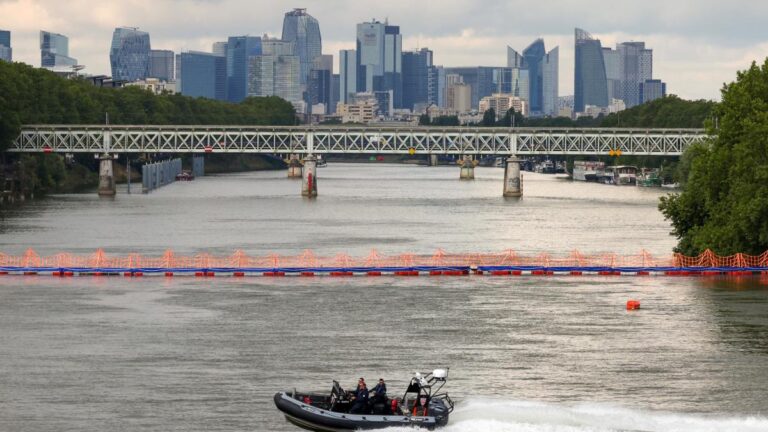 El Río Sena, una maravilla de más de 400 años que ilumina Paris 2024