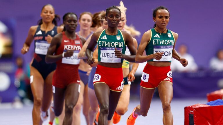 Highlights de atletismo en Paris 2024: Resultado de la semifinal de 1500m femenil