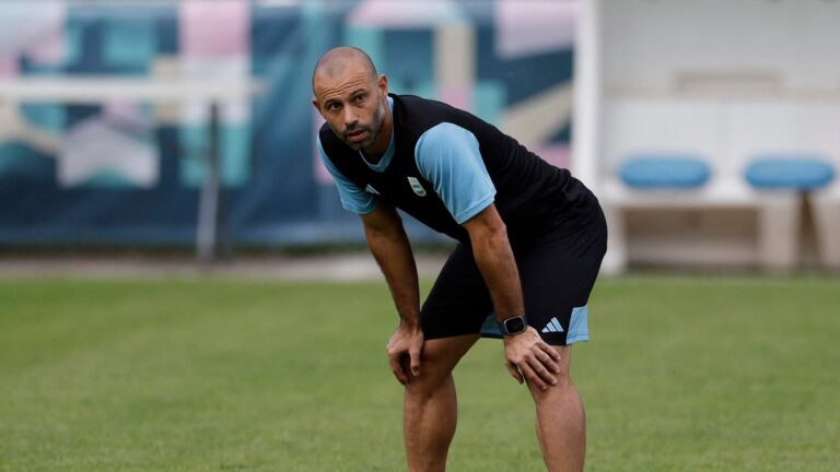 La AFA tomó una decisión y Mascherano seguirá en las juveniles