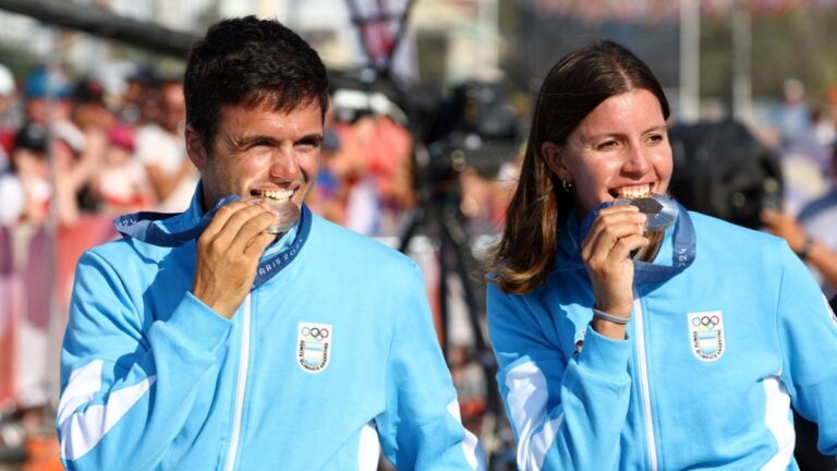 Eugenia Bosco acompañara al Maligno Torres en la ceremonia de clausura de Paris 2024