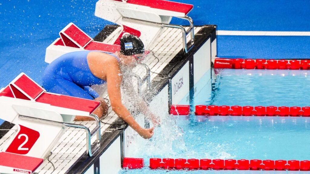 Agostina Hein participó de los 800 metros libres en Paris 2024 | @PrensaCOA