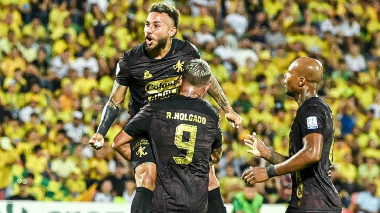 En el último suspiro, Adrián Ramos le da tres puntos al América: las claves del triunfo ante Bucaramanga