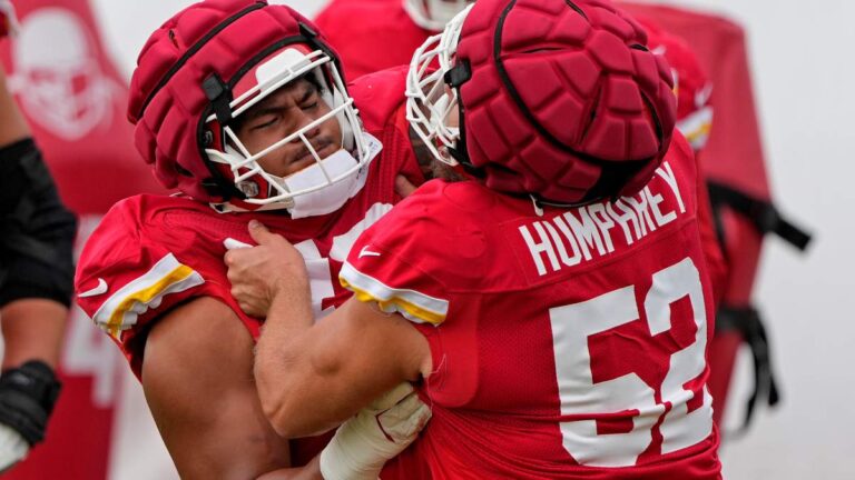 Creed Humphrey se convierte en el centro mejor pagado en la historia de la NFL tras extensión con Chiefs