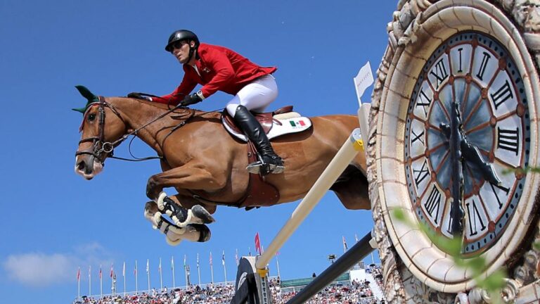 México se retira de la final de salto ecuestre de Paris 2024 para que su caballo reciba atención veterinaria