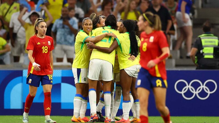 Marta sigue su ‘último baile’ con Brasil tras vencer a España en Paris 2024