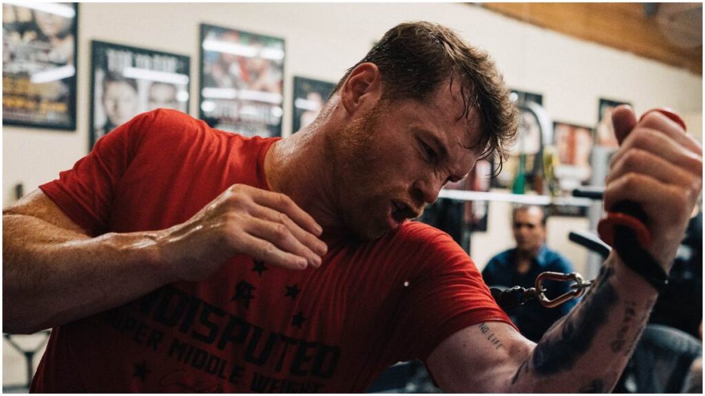 Canelo Álvarez se prepara para su próxima pelea | X:@Canelo