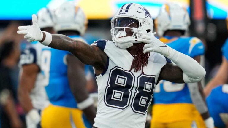 Los Cowboys finalmente le pagan a CeeDee Lamb