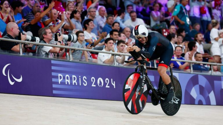 Highlights de para ciclismo de pista en los Juegos Paralímpicos Paris 2024: Resultados de las finales femenil y varonil día 2