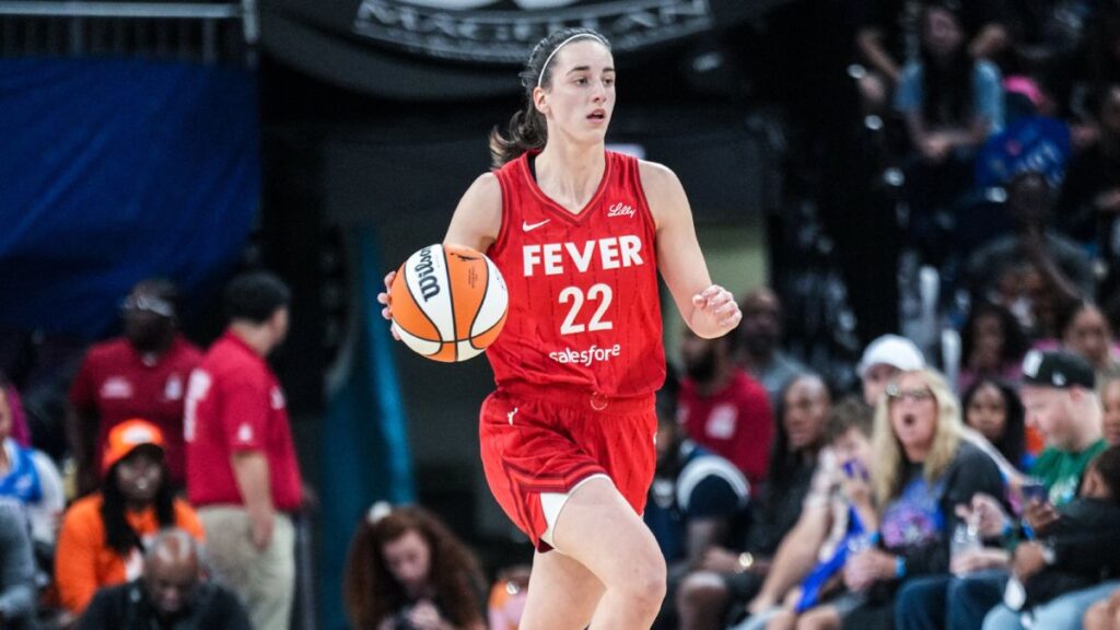 Clark sigue siendo clave para el Fever | @IndianaFever