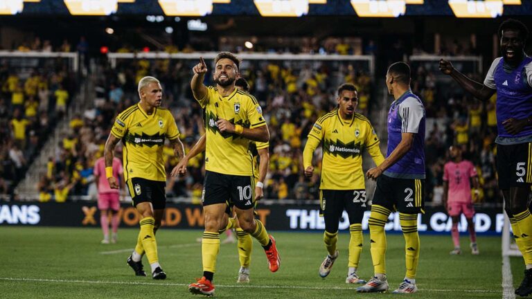 ¡Se busca nuevo campeón! El Columbus Crew remonta y elimina al Inter Miami en la Leagues Cup