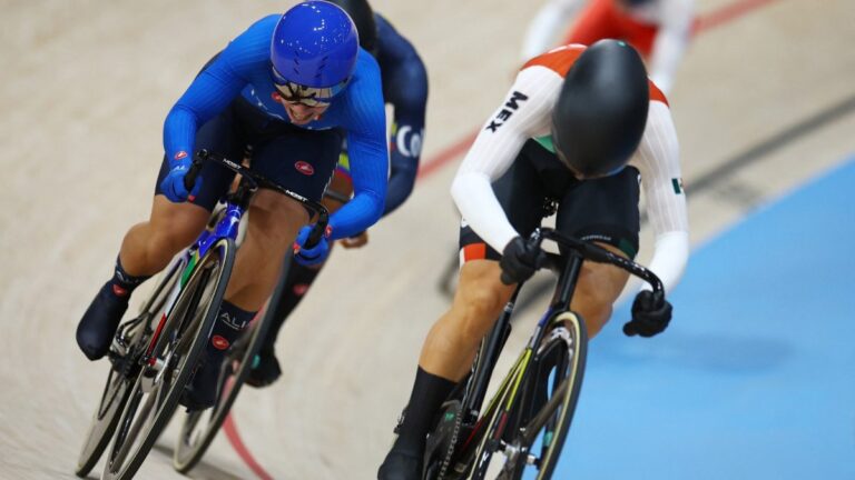 Daniela Gaxiola avanza a cuartos de final en el keirin de ciclismo de pista; Yuli Verdugo queda eliminada