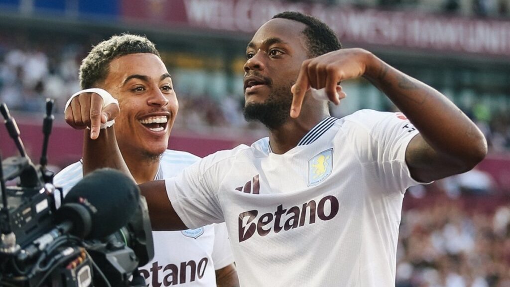 Jhon Jáder Durán celebra su gol ante el West Ham. - @AVFCOfficial.