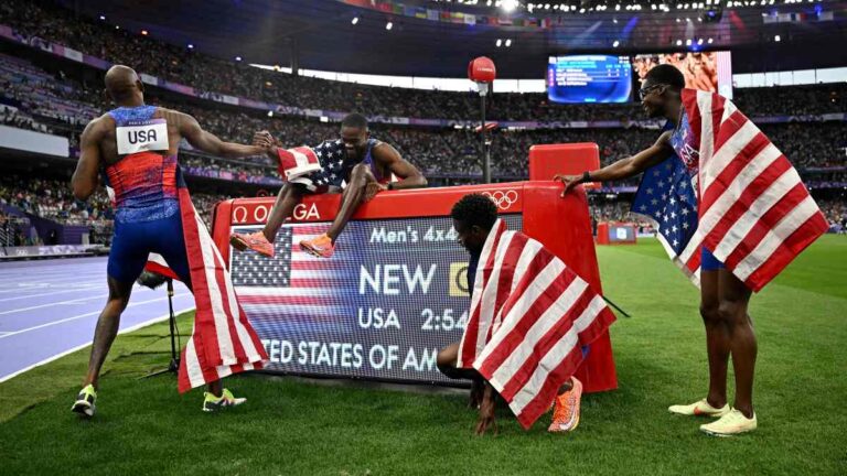 Highlights de atletismo en Paris 2024: Resultado de la final del relevo 4×400 varonil