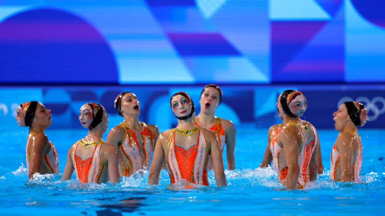 Highlights de natación artística en Paris 2024: Resultados de la rutina libre del equipo francés