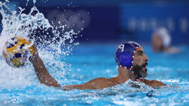 Highlights de waterpolo en Paris 2024: Resultado de Serbia vs Francia del grupo B varonil