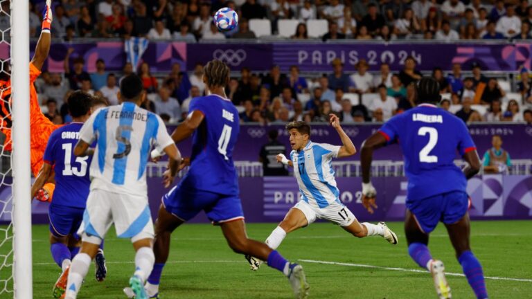 El insólito gol errado de Simeone que pudo haber cambiado el Francia vs Argentina en Paris 2024