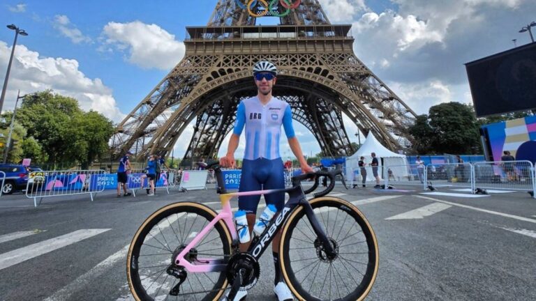 Eduardo Sepúlveda finaliza 54° en ciclismo ruta en Paris 2024