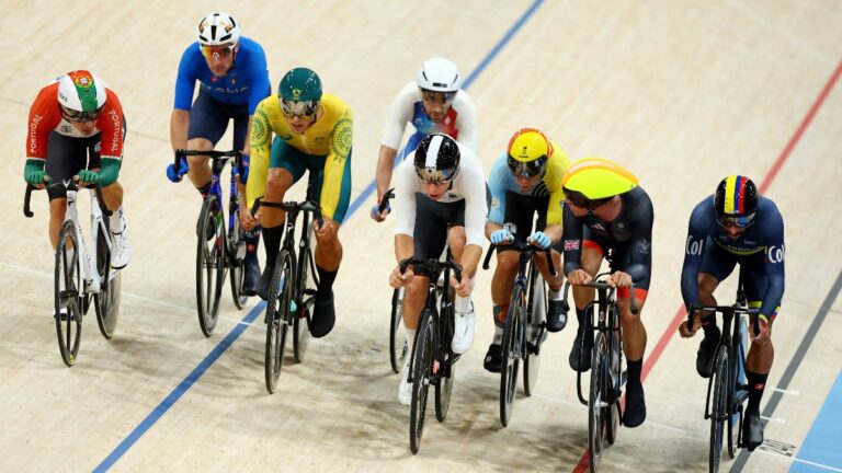 Benjamin Thomas da cátedra en el ómnium y Fernando Gaviria se queda lejos de medalla en Paris 2024