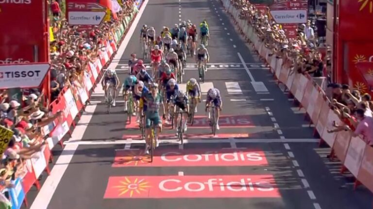 ¡Wout van Aert repite la dosis! El belga se lleva la séptima etapa de la Vuelta a España