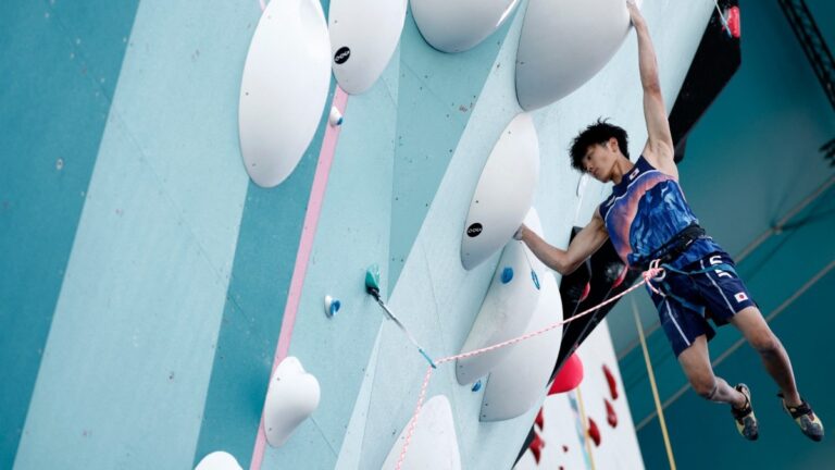 Highlights de escalada deportiva en Paris 2024: Resultados de las semifinales de boulder y lead varonil