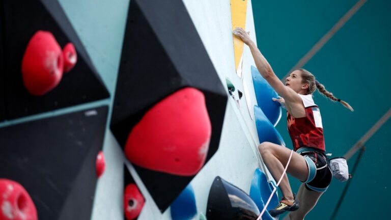 Highlights de escalada deportiva en Paris 2024: Resultados de las semifinales de boulder y lead femenil