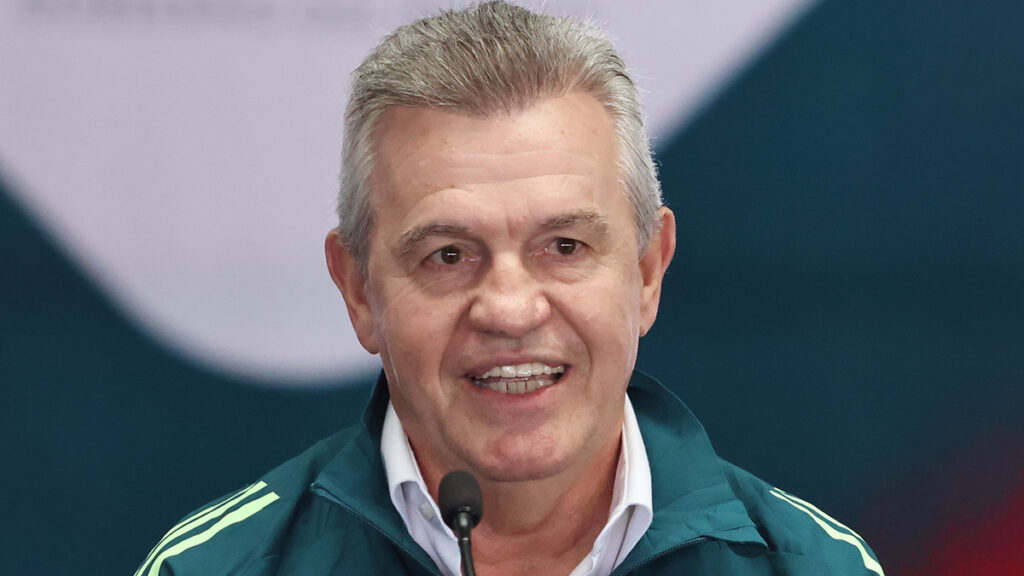 Javier Aguirre da a conocer su primera convocatoria