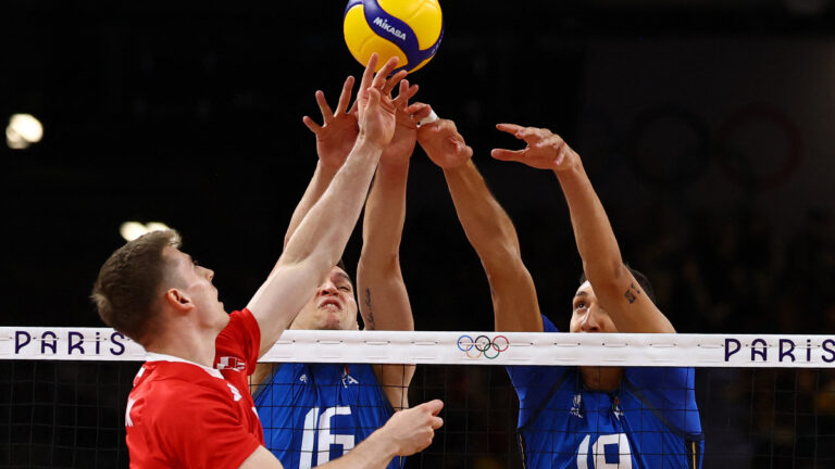 Highlights de voleibol de sala en Paris 2024: Resultado de Polonia vs Italia Grupo B varonil