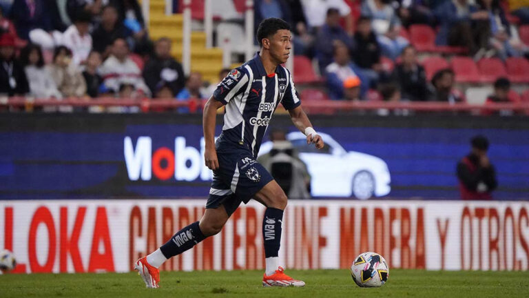 Johan Rojas confiesa que salió llorando tras el duelo ante Xolos de Tijuana