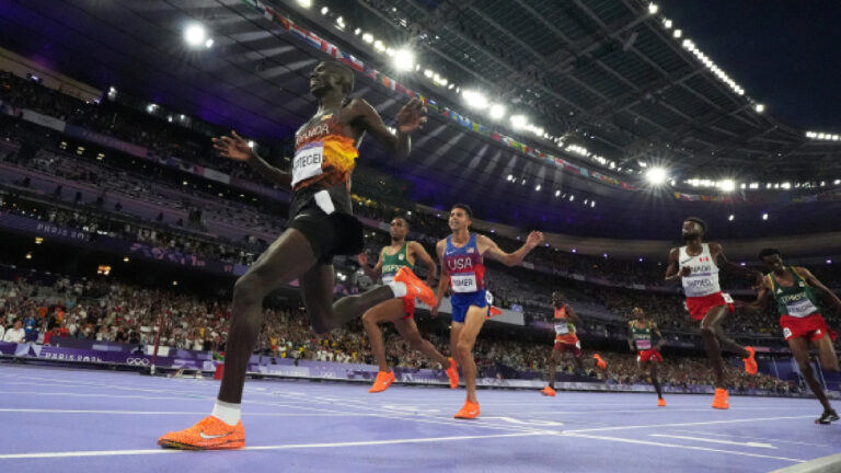 Highlights de atletismo en Paris 2024: Resultados de la final de los 10 mil metros varonil