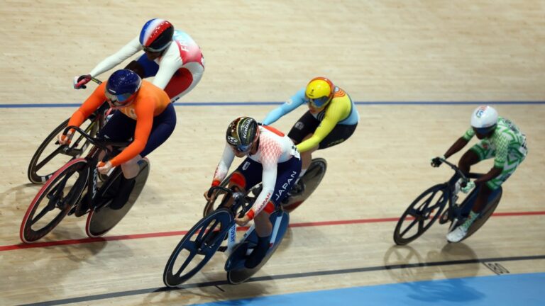 Highlights de ciclismo en Paris 2024: Resultados de las pruebas de keirin femenil