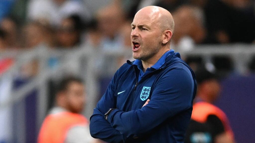 Lee Carsley toma las riendas de Inglaterra. AP