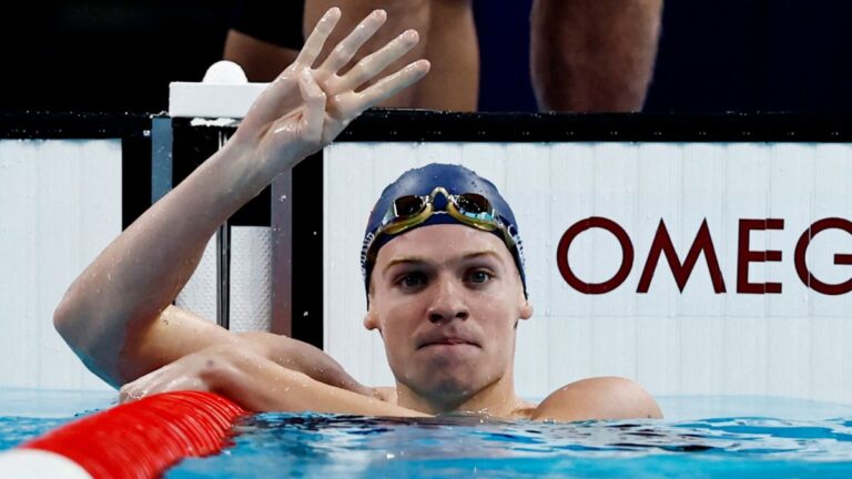 ¡Leon Marchand rompe un segundo récord olímpico de Michael Phelps en Paris 2024!