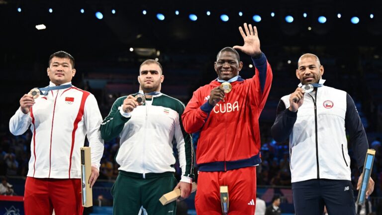 Highlights de lucha en Paris 2024: Resultados de las finales de la prueba grecorromana 130kg varonil