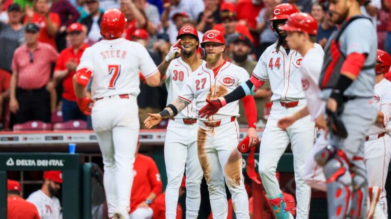 Greene permite una carrera en siete entradas y Candelario se luce con jonrón en la victoria de los Reds sobre los Cardinals