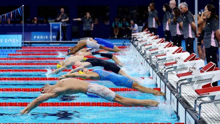 Highlights de natación en Paris 2024: Resultado de las preliminares relevos combinados 4×100 mixtos