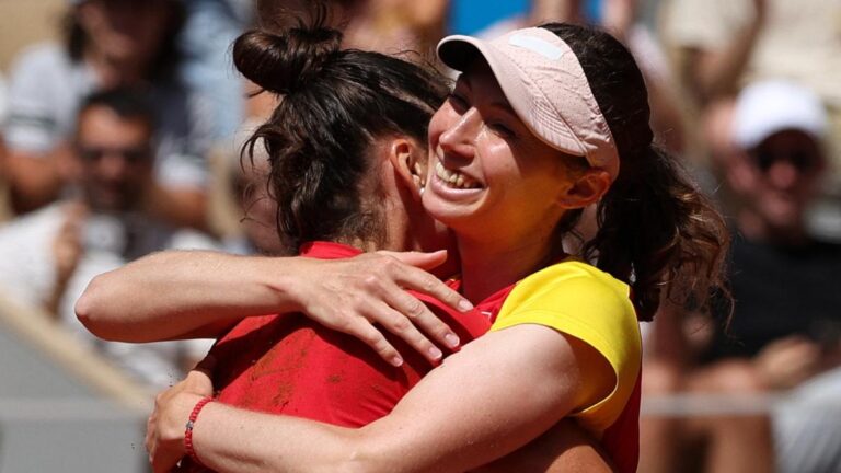 Sara Sorribes y Cristina Bucsa, tras arrasar por el bronce: “Hemos hecho realidad este sueño”