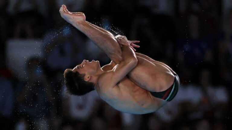 Randal Willars, cerca del podio en la plataforma 10m; Kevin Berlín finaliza noveno