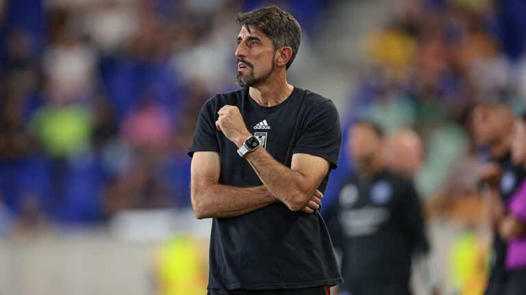 Paunovic: “Es una decepción y una derrota que duele muchísimo”