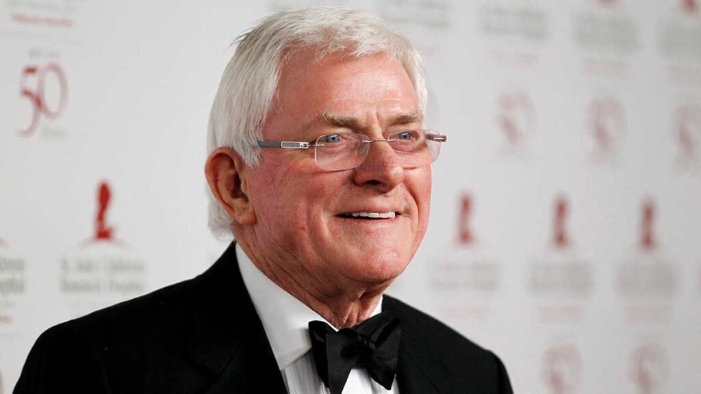 Phil Donahue acumuló 20 premios Emmy. Reuters