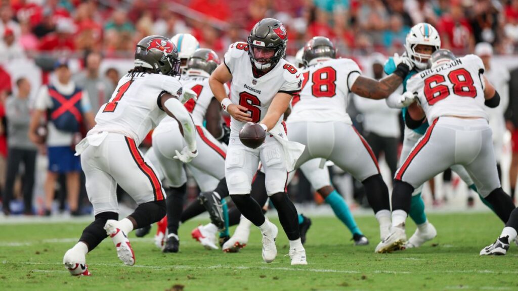 Los Bucs se imponen ante los Dolphins | Nathan Ray Seebeck-USA TODAY Sports