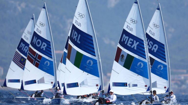 Highlights de vela de Paris 2024: Resultados del dinghy varonil, mixto y femenil y multicasco mixto