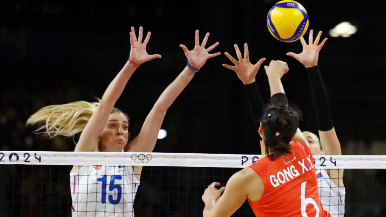 Highlights de voleibol de sala en Paris 2024: Resultado de China vs Serbia Grupo A femenil