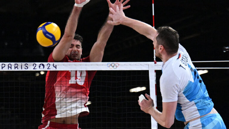 Highlights de voleibol de sala en Paris 2024: Resultado de Francia vs Eslovenia del Grupo A varonil