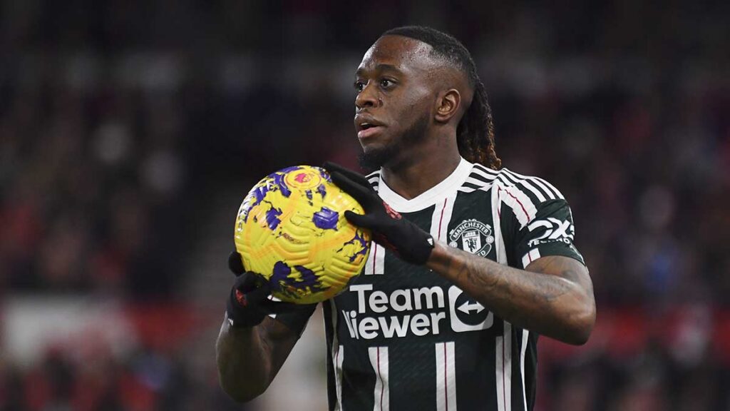 Aaron Wan-Bissaka refuerza la zaga del West Ham. AP