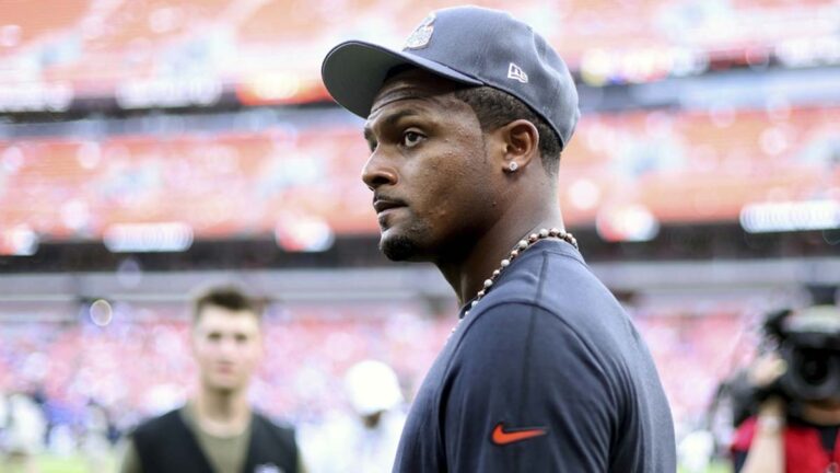 Los problemas regresan para Deshaun Watson y podría quedar fuera del último juego de la pretemporada por lesión